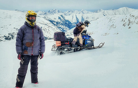 Активный тур "Алтай на снегоходах"