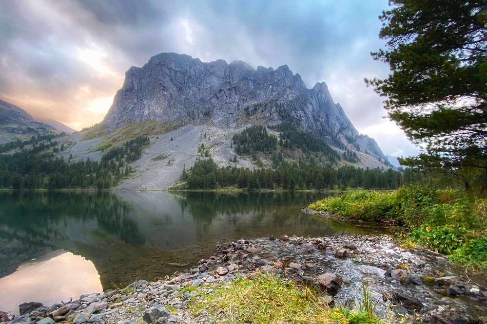 Тour équestre -  Russie Altaï «Lacs de Karakol - lac d’Ouymen»
