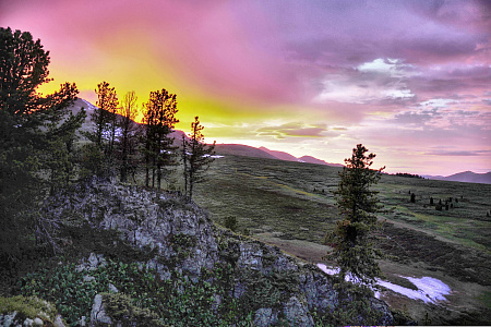 Russian Altay, Siberia. Horseback riding trip Karakol’skie Lakes (loop ride)