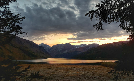 Конный тур по Горному Алтаю «Тальменное озеро»